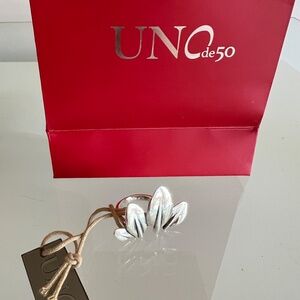 UNO DE 50 Leaf Me Alone Silver Plated Ring